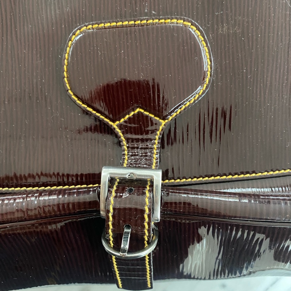 Prada Hobo Bag - Brown Patent Leather - Picture 5 of 14